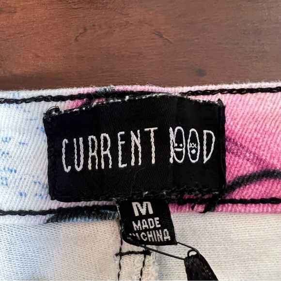 DOLLS KILL Current Mood X Delia’s Graffiti Denim Shorts Attached Belt Size Med - Picture 7 of 10